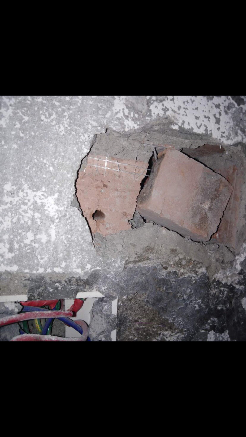 厨房墙砖有空鼓时间久了会不会掉下来(厨房墙砖有空鼓时间久了会不会掉下来呢) 厨房墙砖有空鼓时间久了会不会掉下来(厨房墙砖有空鼓时间久了会不会掉下来呢)