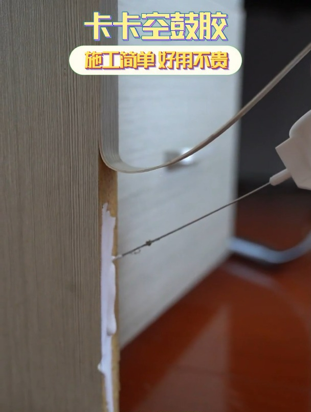 墙砖空鼓用什么胶水(墙砖空鼓师傅说不用修)